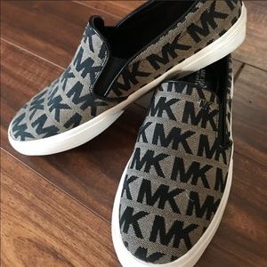 Michael Kors logo slip on sneaker